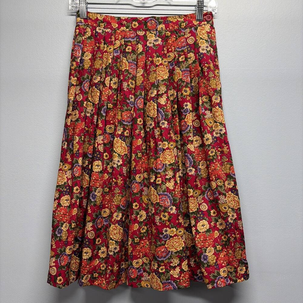 VTG The Villager - Women's Size 8 Paisley Pleated Midi Skirt - Made In USA